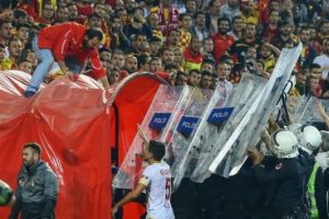 G&ouml;ztepe-Eskişehirspor ma&ccedil;ı i&ccedil;in flaş karar!