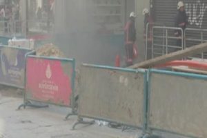 İstiklal Caddesi'ndeki yeraltı kablolarında yangın