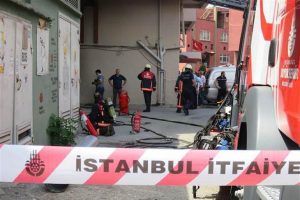 Yanan iş yeri ka&ccedil;akmış