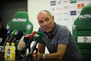 Paul Le Guen: "Hem sizin hem bizim istediğimiz 2-3 oyuncu alınacak"