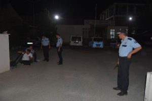 Eski sevgili, 4 kişiyi bı&ccedil;aklayıp ka&ccedil;tı