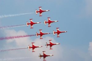 T&uuml;rk Yıldızları'nın eğitim u&ccedil;uşunu 'darbe girişimi' sandılar