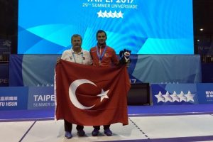 Milli eskrimciden, Universiade 2017'de g&uuml;m&uuml;ş madalya
