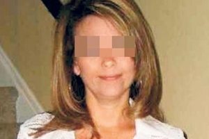 Yeni evli kadın yatak odasında kayıt cihazı buldu