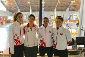 Bursa Osmangazili badmintoncudan bronz madalya