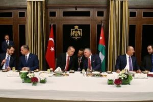 &Uuml;rd&uuml;n'de heyetler arası g&ouml;r&uuml;şmelere başlandı