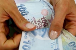 Memurlardan zam teklifine olumsuz yanıt