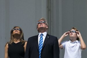 Trump ve ailesi de o anlara şahitlik etti