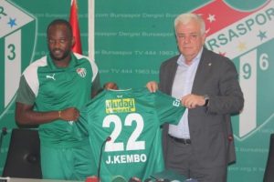 Bursaspor, Ekoko ile 2 yıllık s&ouml;zleşme imzaladı