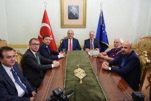 Bursa'da tarihi &ccedil;arşıların y&ouml;netimine d&uuml;zenleme geliyor