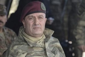 Aksakallı'yı ka&ccedil;ırmaya &ccedil;alışmıştı! Duruşmada gergin anlar