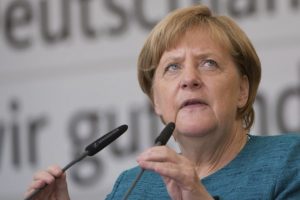 Merkel'in su&ccedil;lamasına T&uuml;rkiye'den yanıt
