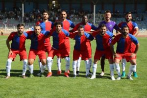 Ge&ccedil;en senenin şampiyonu forma bulamadı