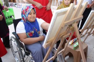 &Ouml;zel &ccedil;ocuklara kent tarihi, sanat ile &ouml;ğretiliyor