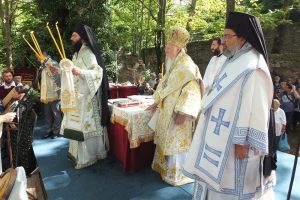Bartholomeos Kirazlı Manastırı'nda ayin y&ouml;netti