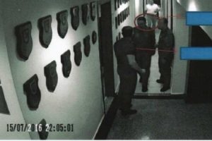 G&ouml;r&uuml;nt&uuml; tartışması mahkeme salonunda tansiyonu y&uuml;kseltti