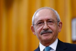 Kılı&ccedil;daroğlu D&uuml;nya Şampiyonu Kayaalp'i kutladı