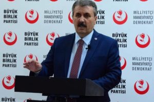 Destici: Memur zammı atletle kahvaltı kadar g&uuml;ndemde olmadı