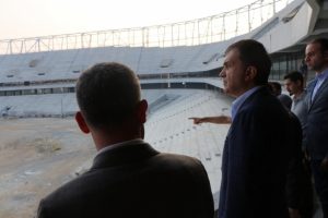 Adana Şehir Hastanesi ve Koza Stadyumu'nu inceledi