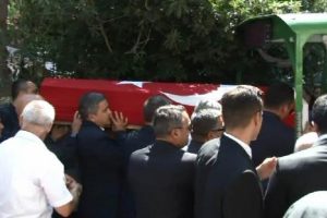 Feyyaz Berker son yolculuğuna uğurlandı