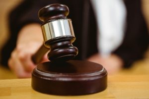Akın &Ouml;zt&uuml;rk'e 'komutanım' dedi, mahkeme başkanı tepki g&ouml;sterdi