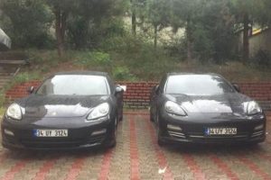 İki aracı g&ouml;ren polisler bile şaştı kaldı