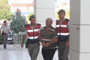 Komşuların yol kavgası kanlı bitti