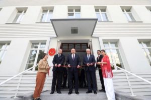 &Ccedil;avuşoğlu, Varşova B&uuml;y&uuml;kel&ccedil;iliğinin yeni binasının a&ccedil;ılışını yaptı