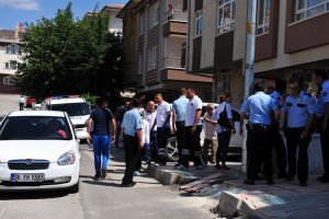 Kız ka&ccedil;ırma kavgası: 1 yaralı, 5 g&ouml;zaltı