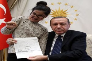 Erdoğan'ın resmini &ccedil;izen G&uuml;lşah bu kez &uuml;zd&uuml;