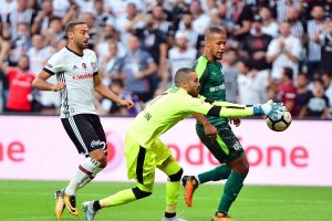 Bursaspor, deplasmanda Beşiktaş'a mağlup oldu