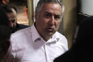 Botla ka&ccedil;maya &ccedil;alışırken yakalandılar! Bursa'da g&ouml;rev yapan doktor...