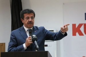 Zeybekci: D&uuml;nyanın hızlı b&uuml;y&uuml;yen 3. &uuml;lkesiyiz