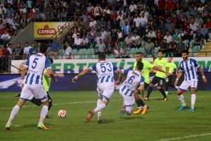 &Ccedil;aykur Rizespor 3'te 3 yaptı
