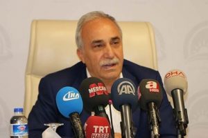 Bakan Fakıbaba: Satılmayan kurbanlıkları, değeri &uuml;zerinden alacağız