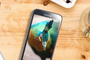 Samsung Galaxy S5 i&ccedil;in g&uuml;ncelleme yayınlandı