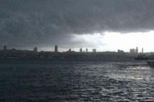 Meteoroloji'den Marmara i&ccedil;in fırtına uyarısı geldi!