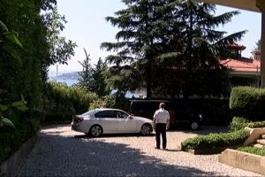 Vatan Şaşmaz'ın evinde sessizlik hakim