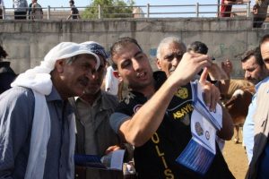 Polis hem T&uuml;rk&ccedil;e hem K&uuml;rt&ccedil;e uyardı
