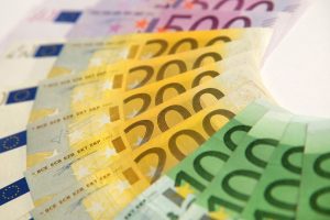 Ana vatanlarına en &ccedil;ok T&uuml;rkler para g&ouml;nderdi
