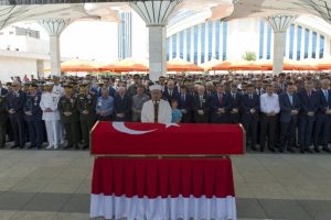 Başkent şehidini son yolculuğuna uğurladı