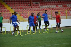 Yeni Malatyaspor sıkı &ccedil;alışıyor