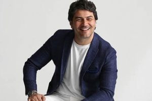 Birol G&uuml;ven'den Vatan Şaşmaz'ın doğacak &ccedil;ocuğuna mektup