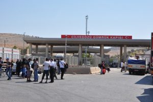 30 bin Suriyeli bayramlaşmaya gitti