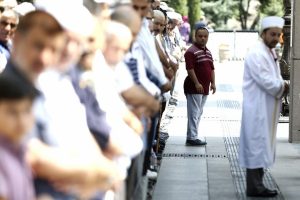 Arakan i&ccedil;in gıyabi cenaze namazı kılındı