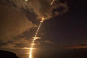 ABD, Hawaii a&ccedil;ıklarında f&uuml;ze savunma sistemi denedi