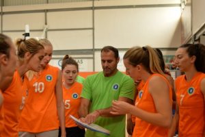 Bursa B&uuml;y&uuml;kşehir Belediyespor &Ccedil;anakkale kampını tamamladı