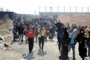 54 bin 734 Suriyeli &uuml;lkesine gitti