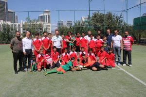 Bursa Romansporlu &ccedil;ocuklara bayram hediyesi