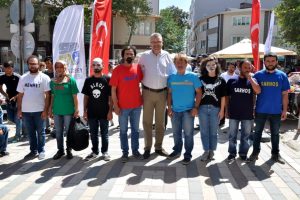 Bursa'da 'maddeye değil hayata bağlan' etkinliği d&uuml;zenlendi